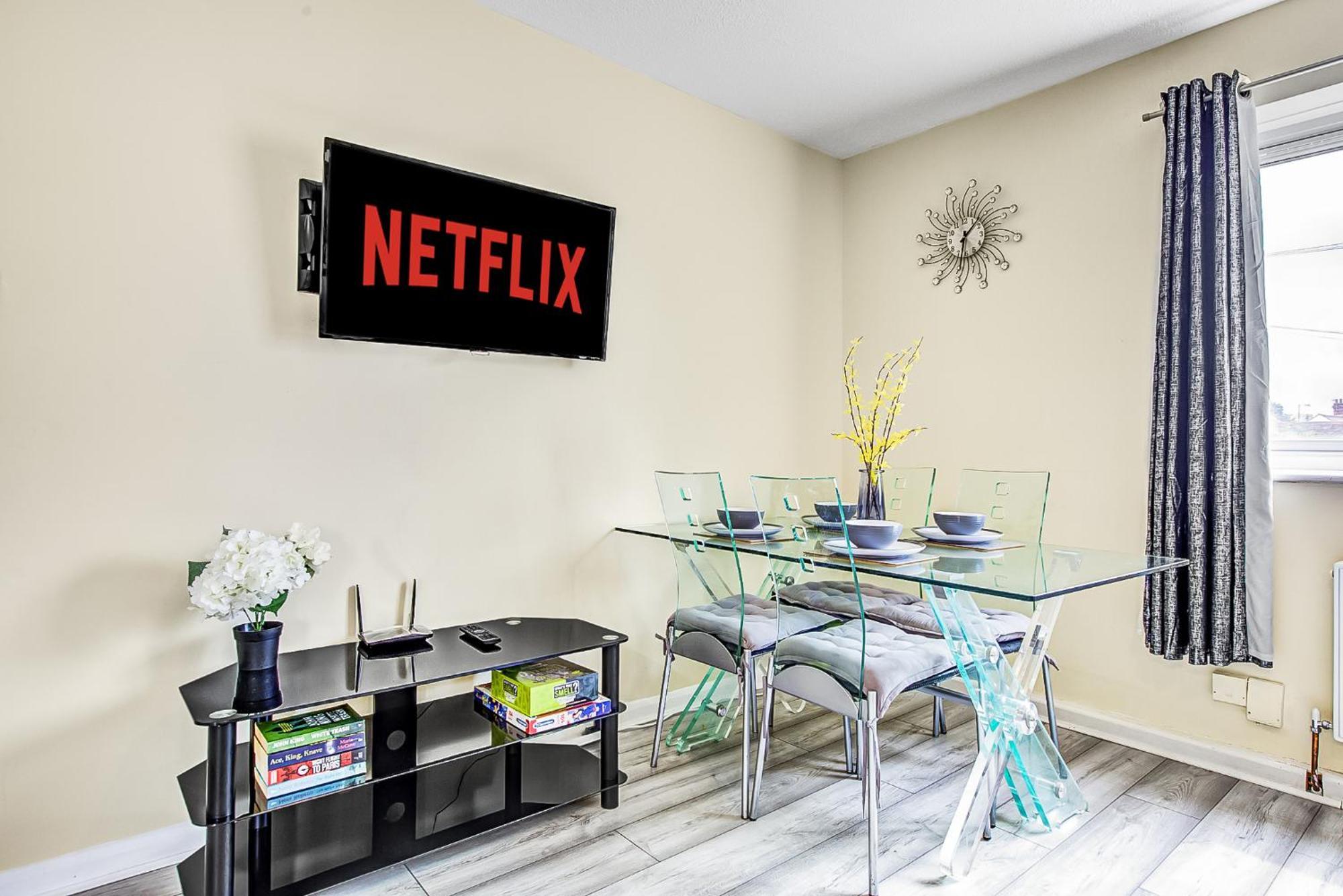 Spacious Urban Apartment In Кройдон Экстерьер фото